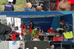 PhotoCollageMaker_2025412182948977